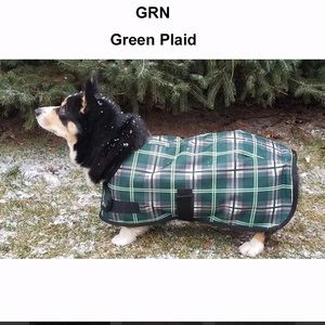 Lined Green Plaid Adjustable Dog Blanket